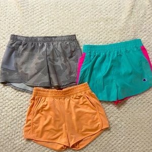 Little girls size 6x/ 6-7 shorts- set of 3- EUC- Champion, Runway, Xersion brand